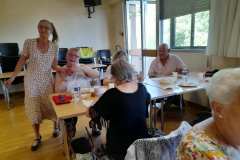 20250908_140659834_iOS